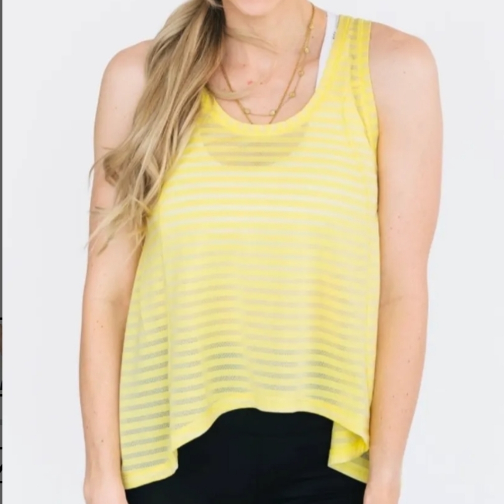 NWT Large ZYIA Lemon Nimbus Mesh Split Back Crisscross Tank